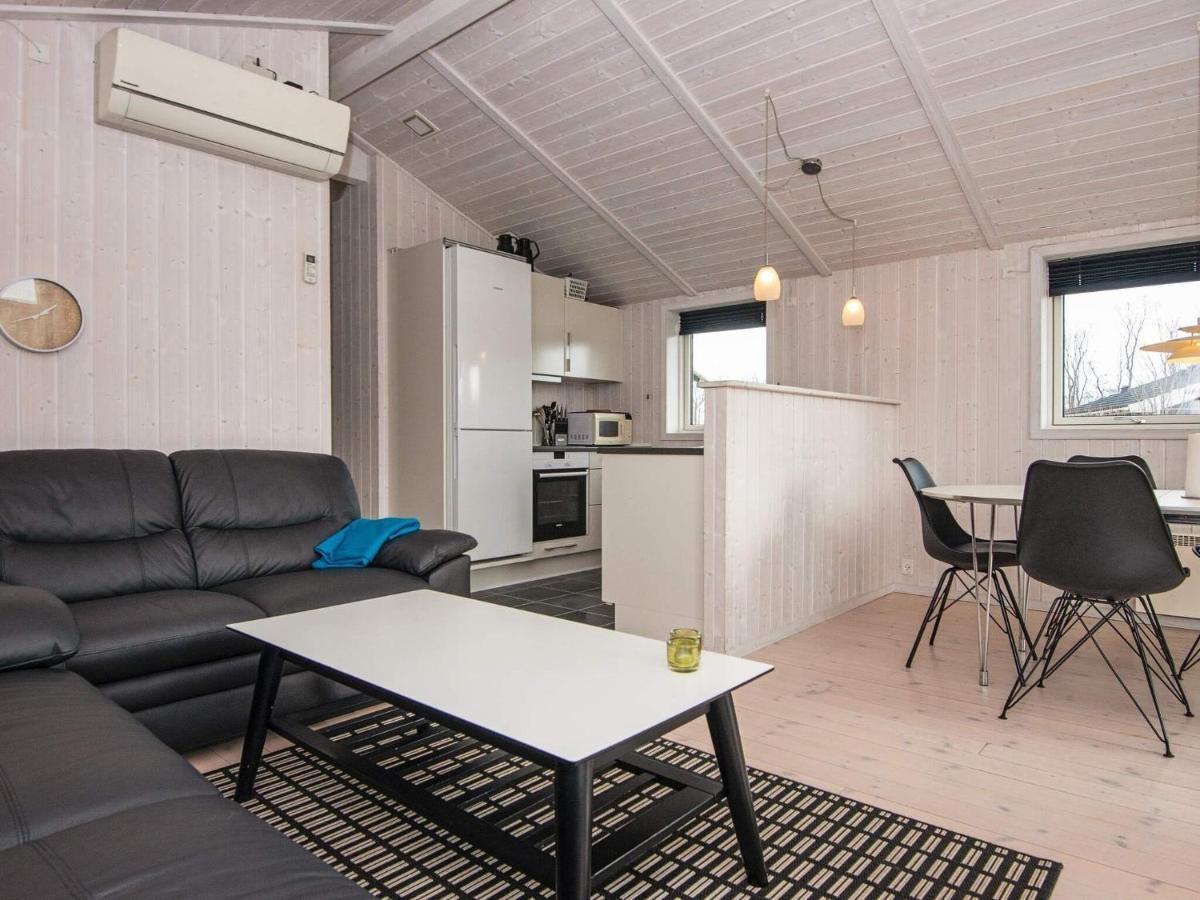 Three-Bedroom Holiday Home In Juelsminde 18 Sonderby  Luaran gambar