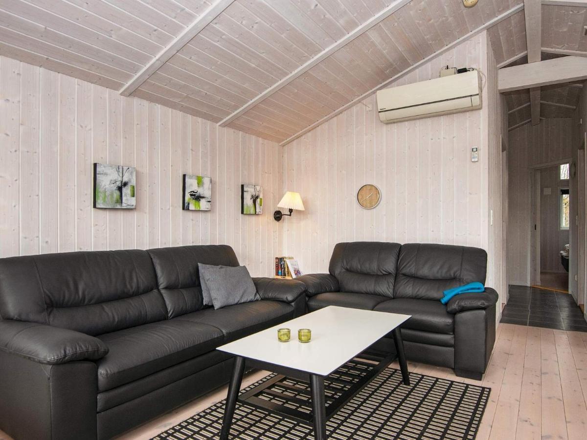 Three-Bedroom Holiday Home In Juelsminde 18 Sonderby  Luaran gambar